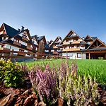 Zawrat & Hotel Bialka Tatrzanska