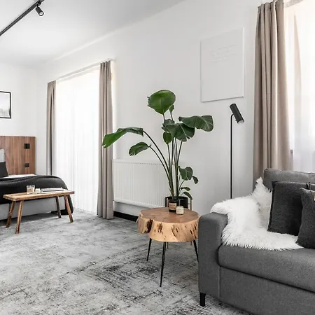 Zawrat - Blisko Natury 3*
