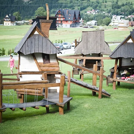 Zawrat & Hotel