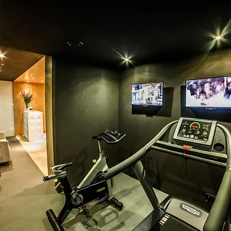 Hotel Zawrat - Blisko Natury 3*